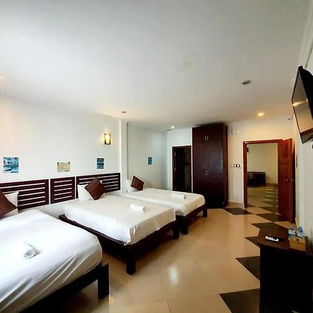 Aime House & Niisaii Apartment Phnom Penh Exterior foto