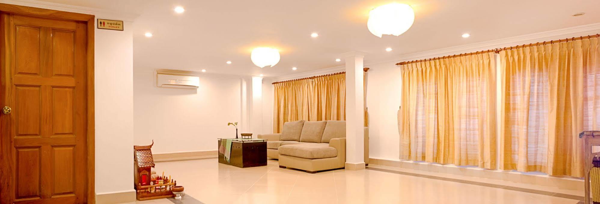 Aime House & Niisaii Apartment Phnom Penh Exterior foto
