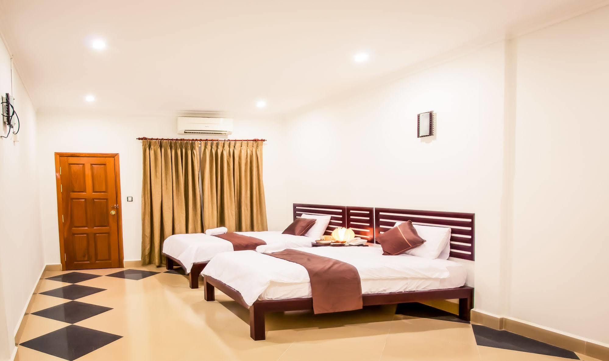 Aime House & Niisaii Apartment Phnom Penh Exterior foto