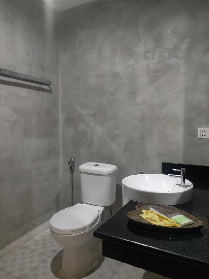 Aime House & Niisaii Apartment Phnom Penh Exterior foto
